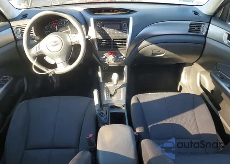 2012 Subaru Forester 2.5X Premium z USA, uszkodzony, nr VIN JF2SHADC4CH415096